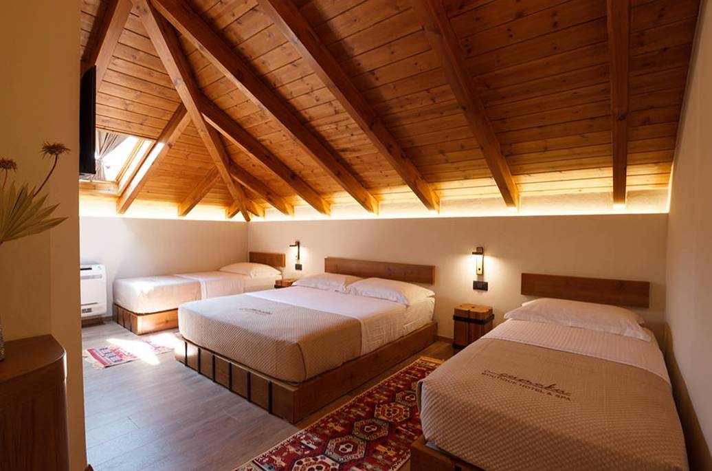 Quadruple Room
